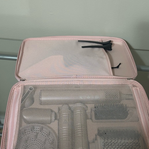 7Magic Hair Styling Tool Set in Pink - Picture 5 of 12